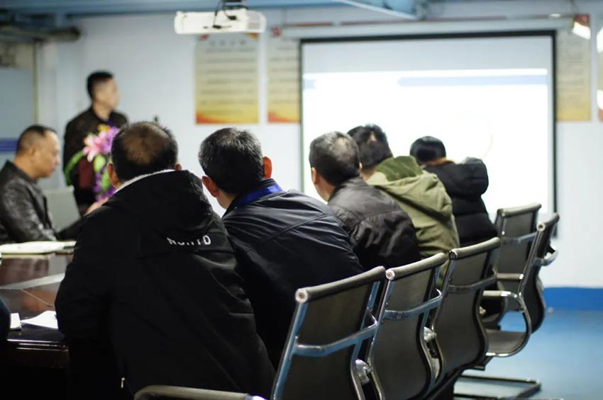 萬達(dá)業(yè)研發(fā)、生產(chǎn)2020年度工作總結(jié)暨2021年度工作計(jì)劃專題會(huì)議